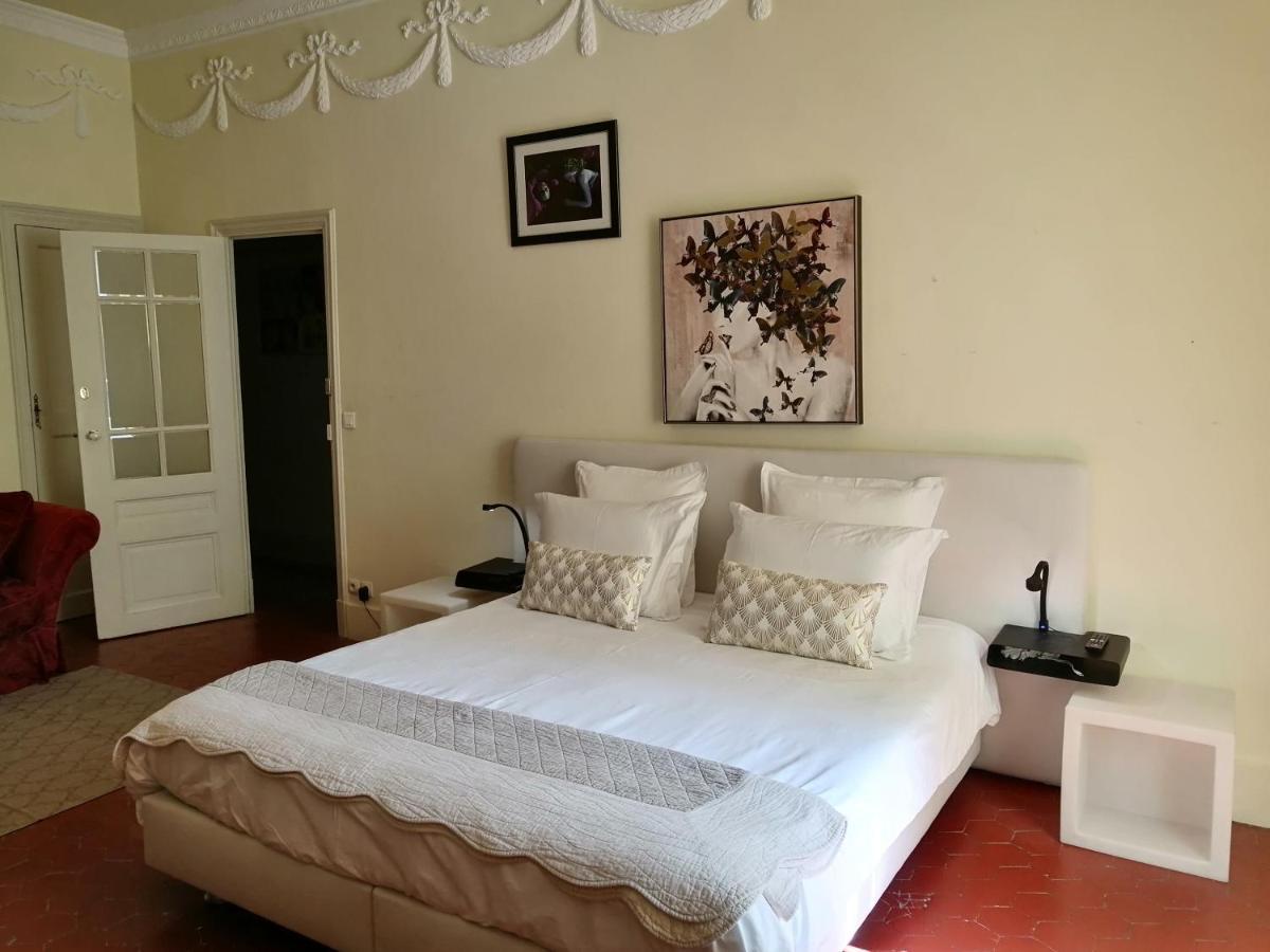 Bed and Breakfast Les Jardins De La Fontaine Alès Esterno foto